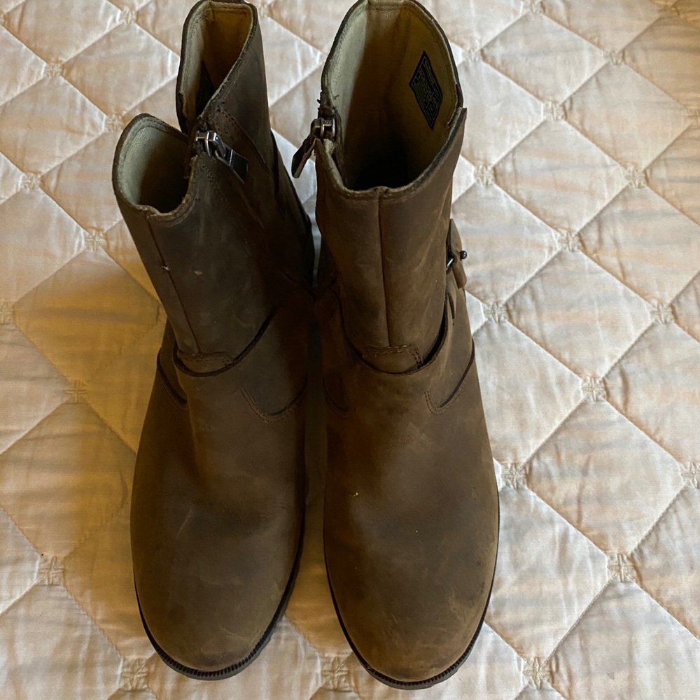 Teva waterproof booties